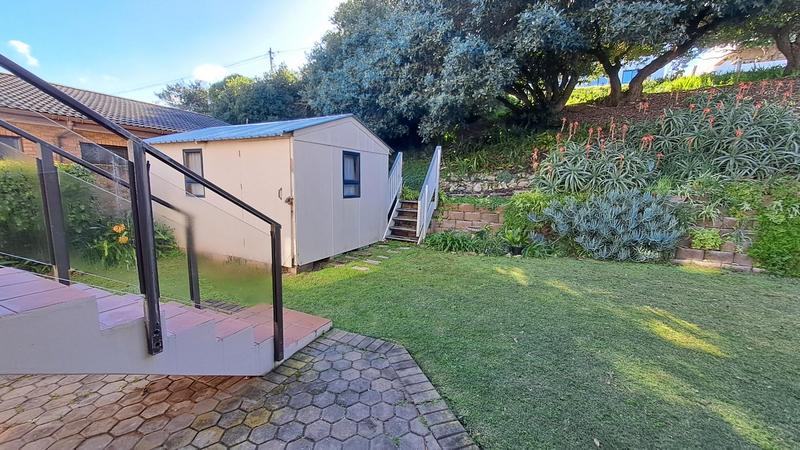 4 Bedroom Property for Sale in Stilbaai East Western Cape